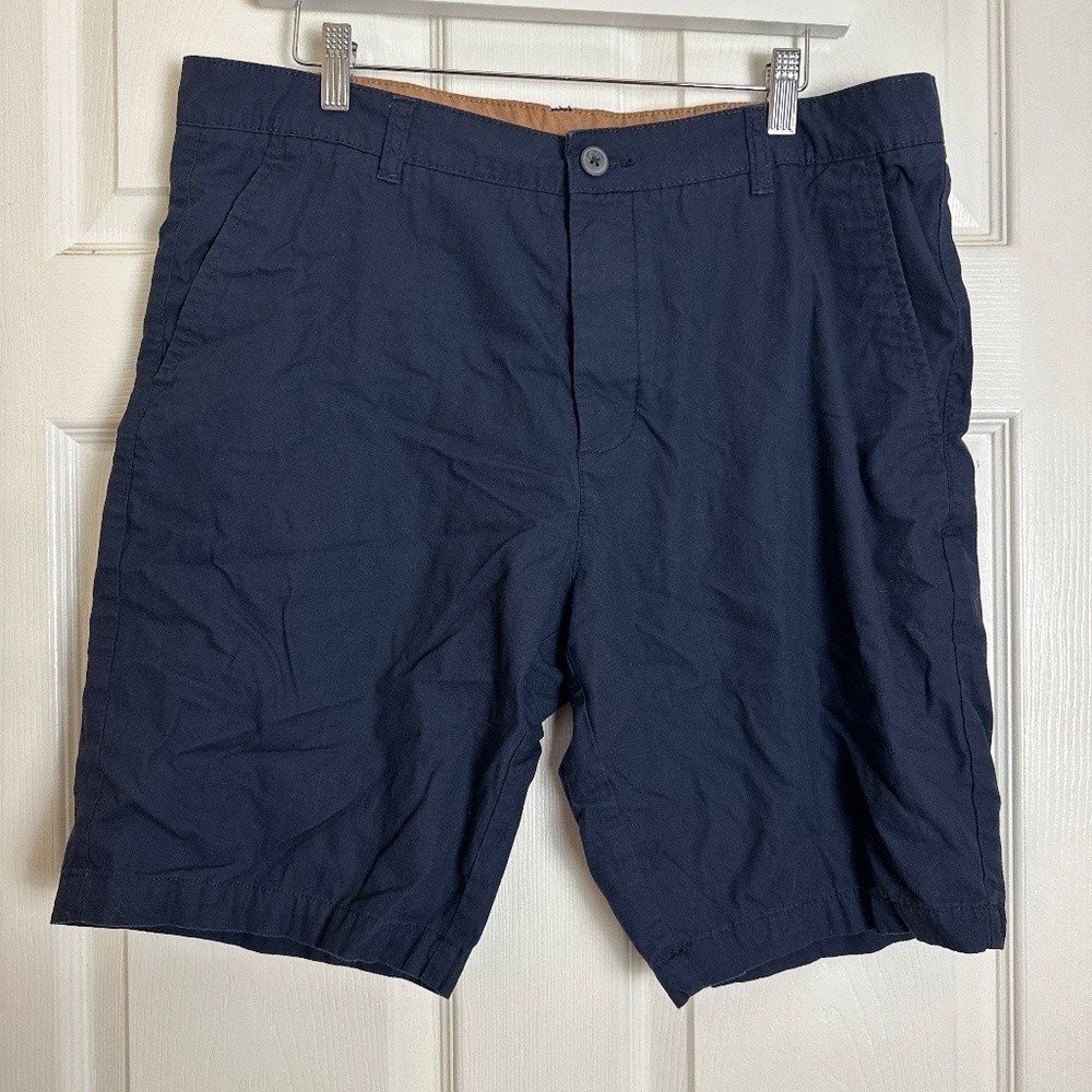 ! Divided 100% Cotton Navy Chino Shorts Men Size 34